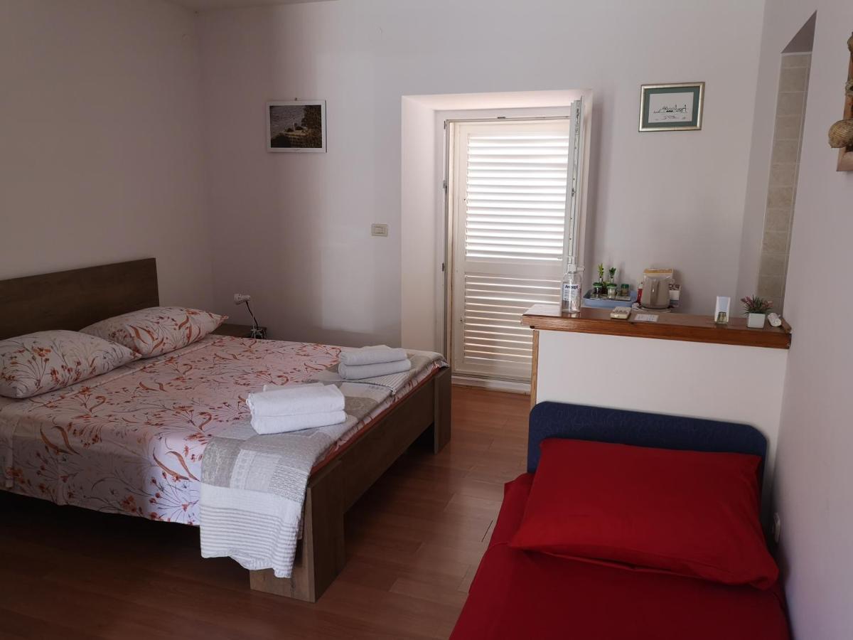 מליני Laguna Apartment מראה חיצוני תמונה